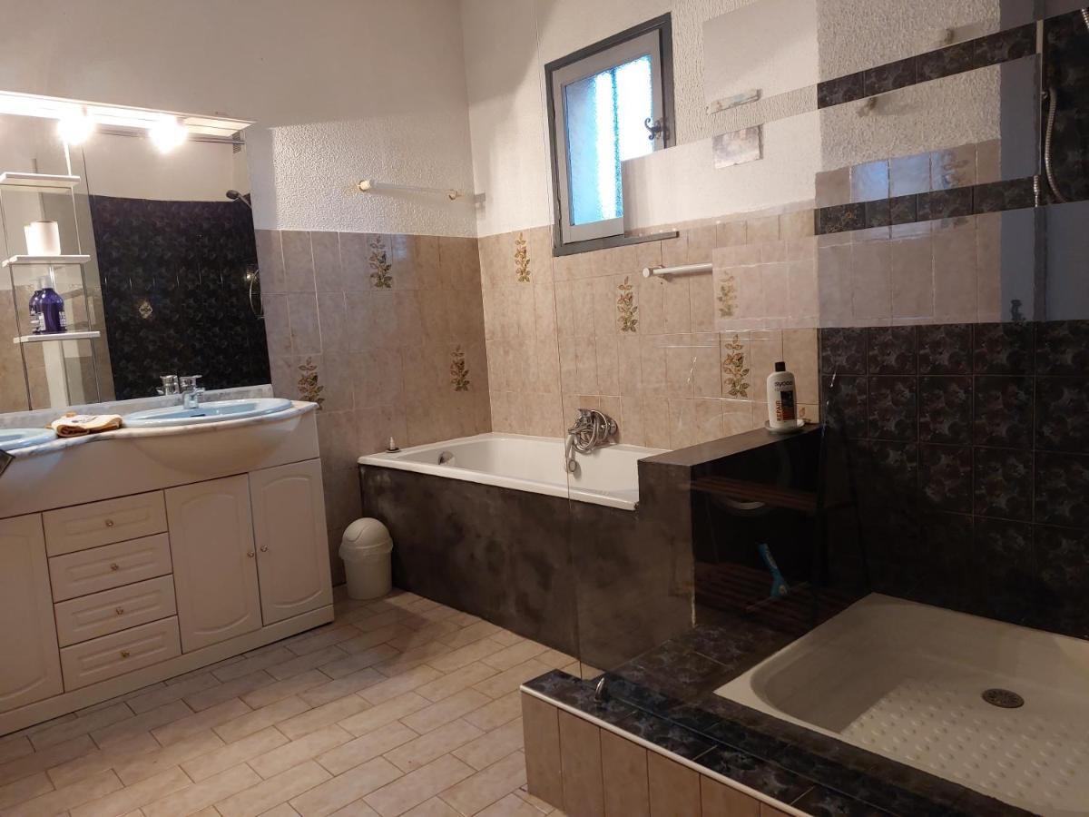 Home Tranquille Dans La Cite Du Mimosa - 2 Etoiles - Axelle Loc'Appart Mandelieu 外观 照片