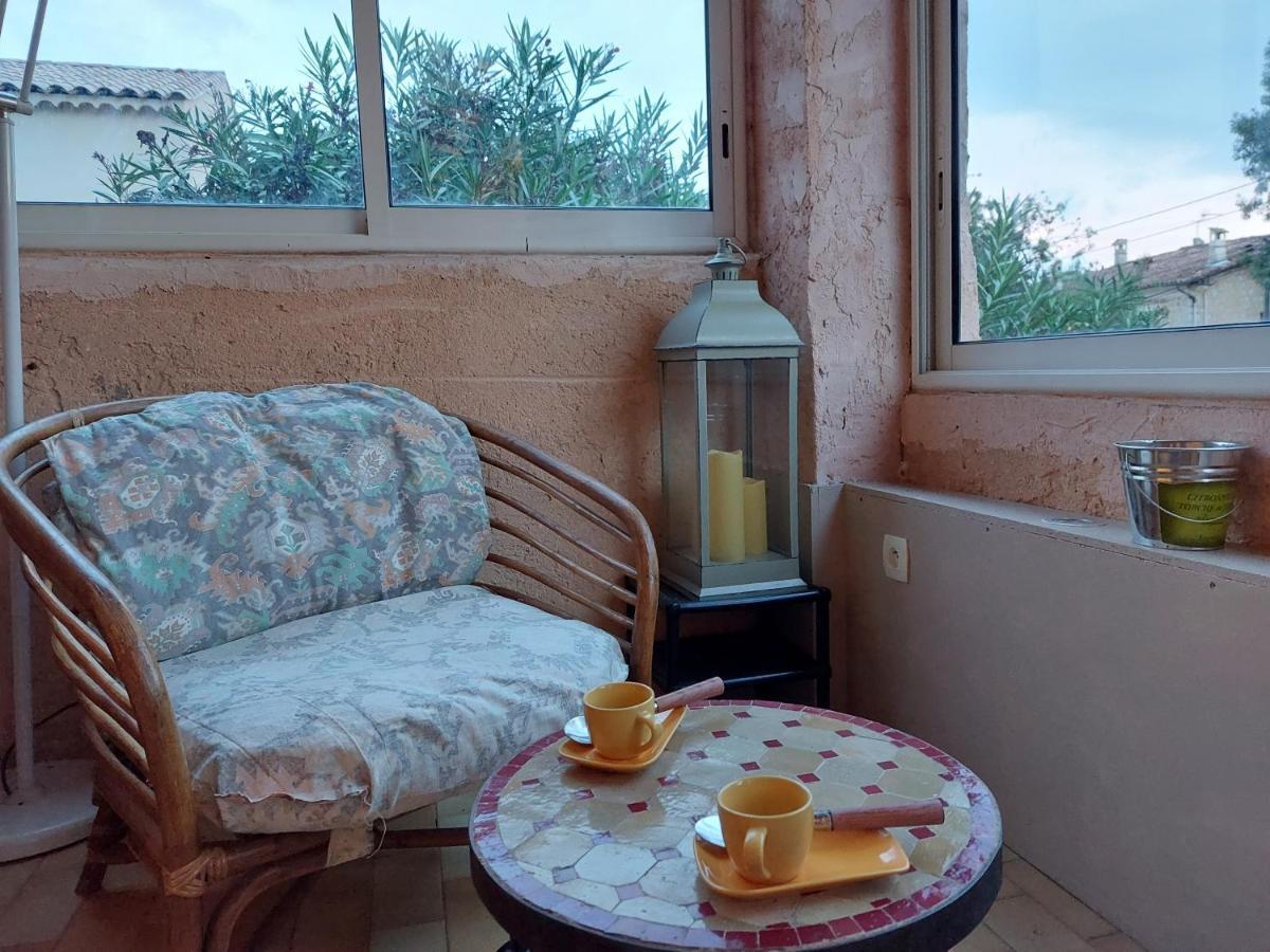 Home Tranquille Dans La Cite Du Mimosa - 2 Etoiles - Axelle Loc'Appart Mandelieu 外观 照片